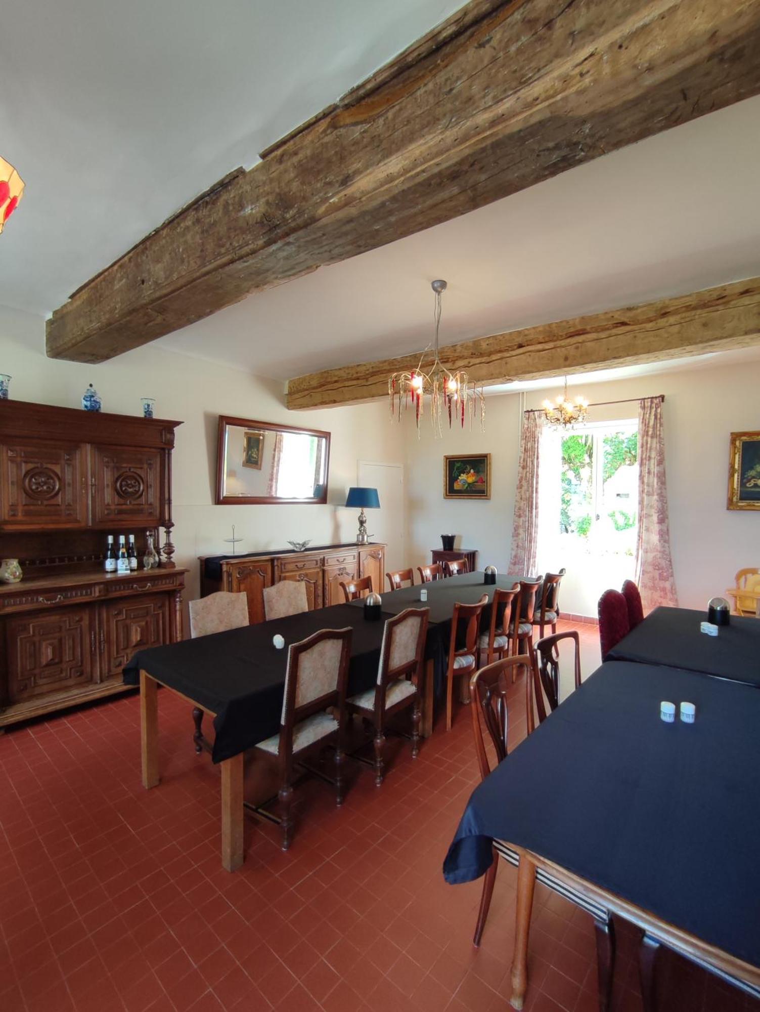 Château du Pommoy Roussillon-en-Morvan Extérieur photo